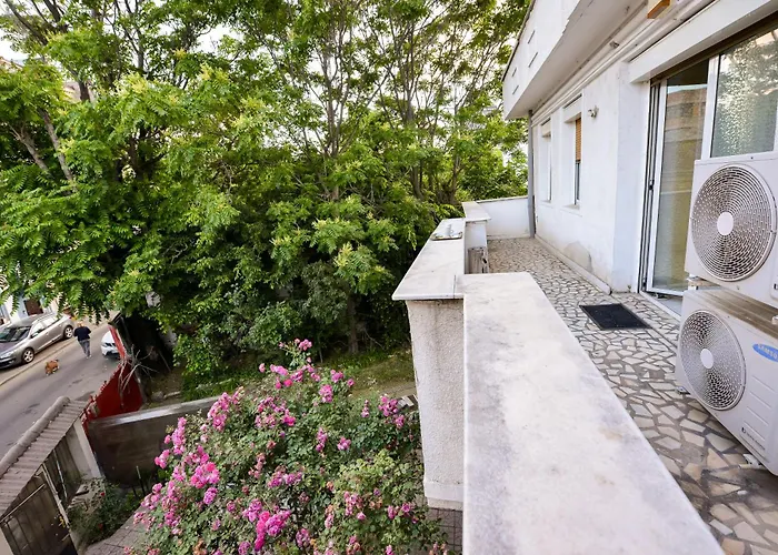 Cozy Next To The Old Town בוקרשט