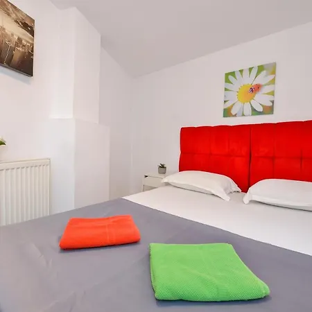 Cozy Next To The Old Town *