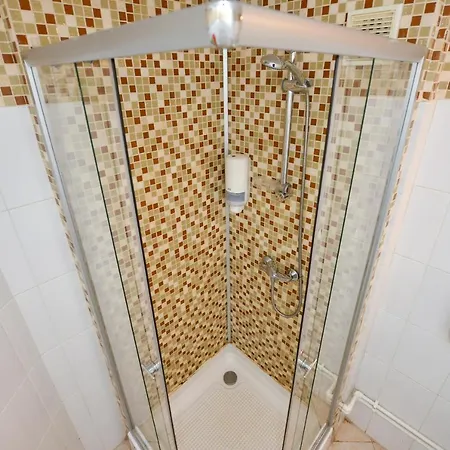 Cozy Next To The Old Town * Bucarest