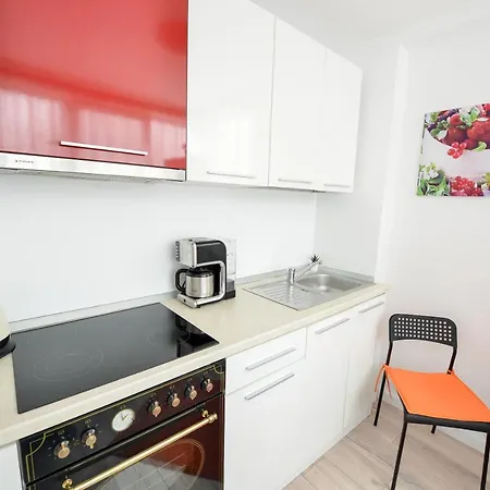 Cozy Next To The Old Town