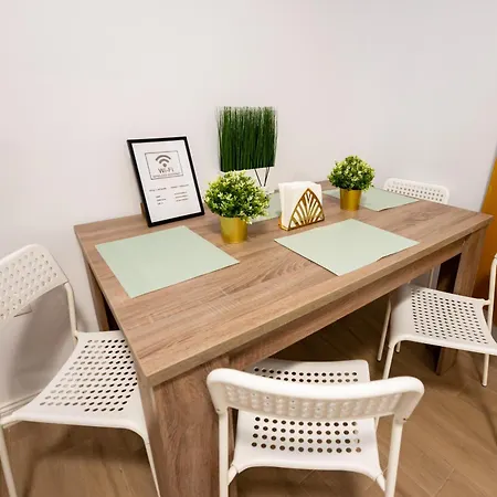 Cozy Next To The Old Town Bucarest