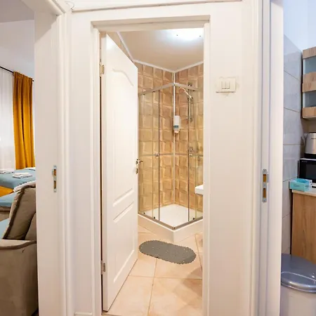 Cozy Next To The Old Town アパート *