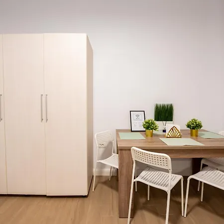 Cozy Next To The Old Town *