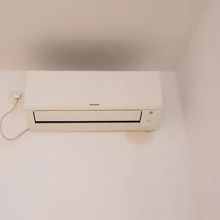 Cozy Next To The Old Town * Bükreş