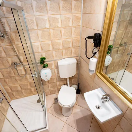 Cozy Next To The Old Town