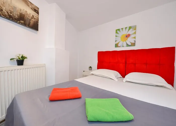 Cozy Next To The Old Town *