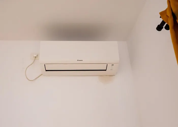 Cozy Next To The Old Town * Бухарест