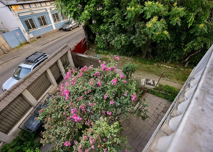 Cozy Next To The Old Town Apartman *