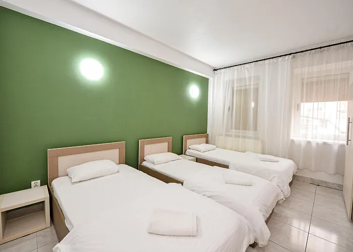 Cozy Next To The Old Town Apartman *