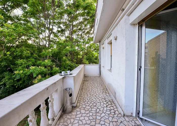 Apartman Cozy Next To The Old Town *