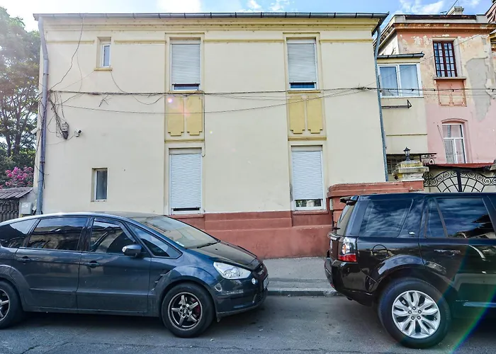 Cozy Next To The Old Town * Bucureşti